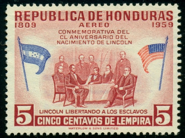 HONDURAS. chybně americká vlajka. červené i bílé pruhy musí být stejně široké.