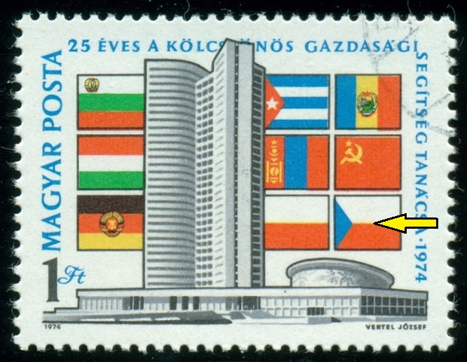 MAĎARSKO.  modrý klín v československé vlajce má být až do poloviny vlajky
