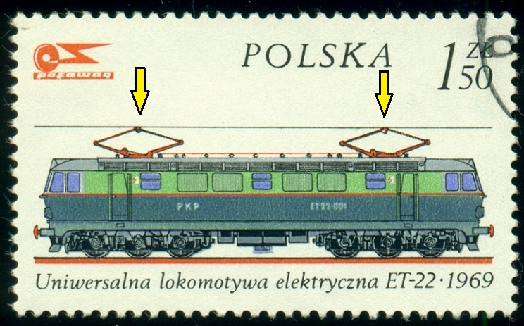 POLSKO. nadbytečně zapojené oba sběrače elektřiny. stačí jen jeden